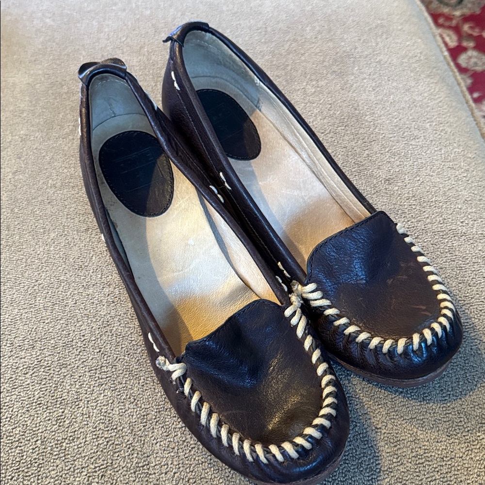 Frye Alex Wedge Dark Brown Loafers Size 8 Slip on Shoes (TD)